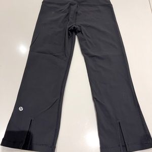 Lululemon legging size 4 Black